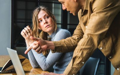 5 claves para evitar el secuestro emocional en las reuniones